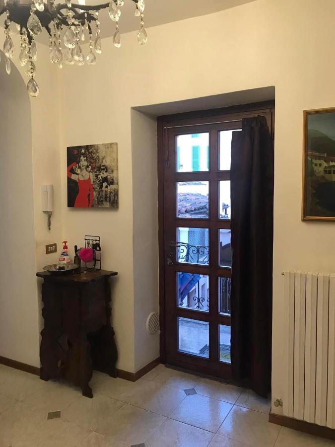 La Ca' Del Masenzi Massenzio'S House (Adults Only) Bed & Breakfast Леко Екстериор снимка