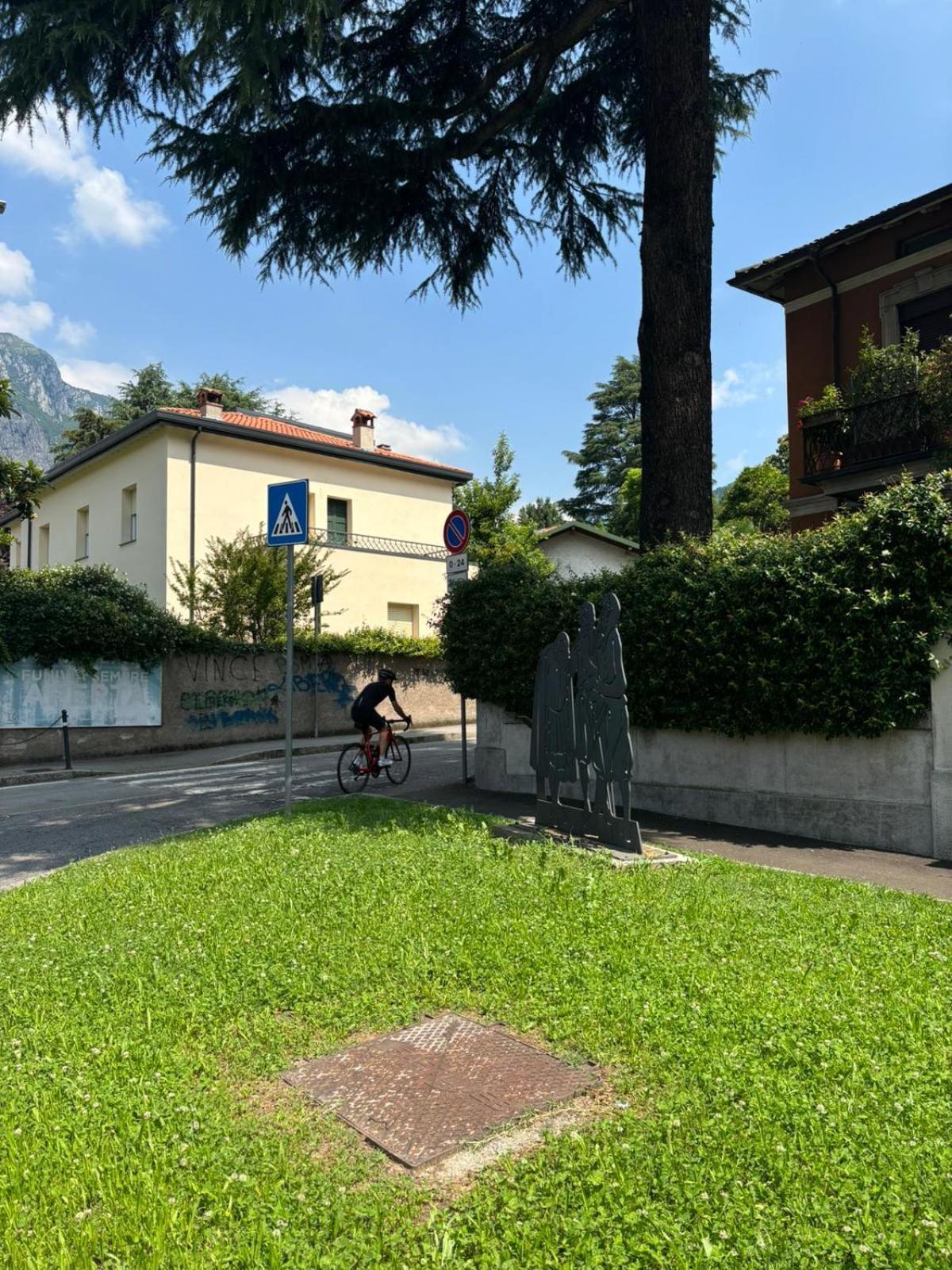 La Ca' Del Masenzi Massenzio'S House (Adults Only) Bed & Breakfast Леко Екстериор снимка