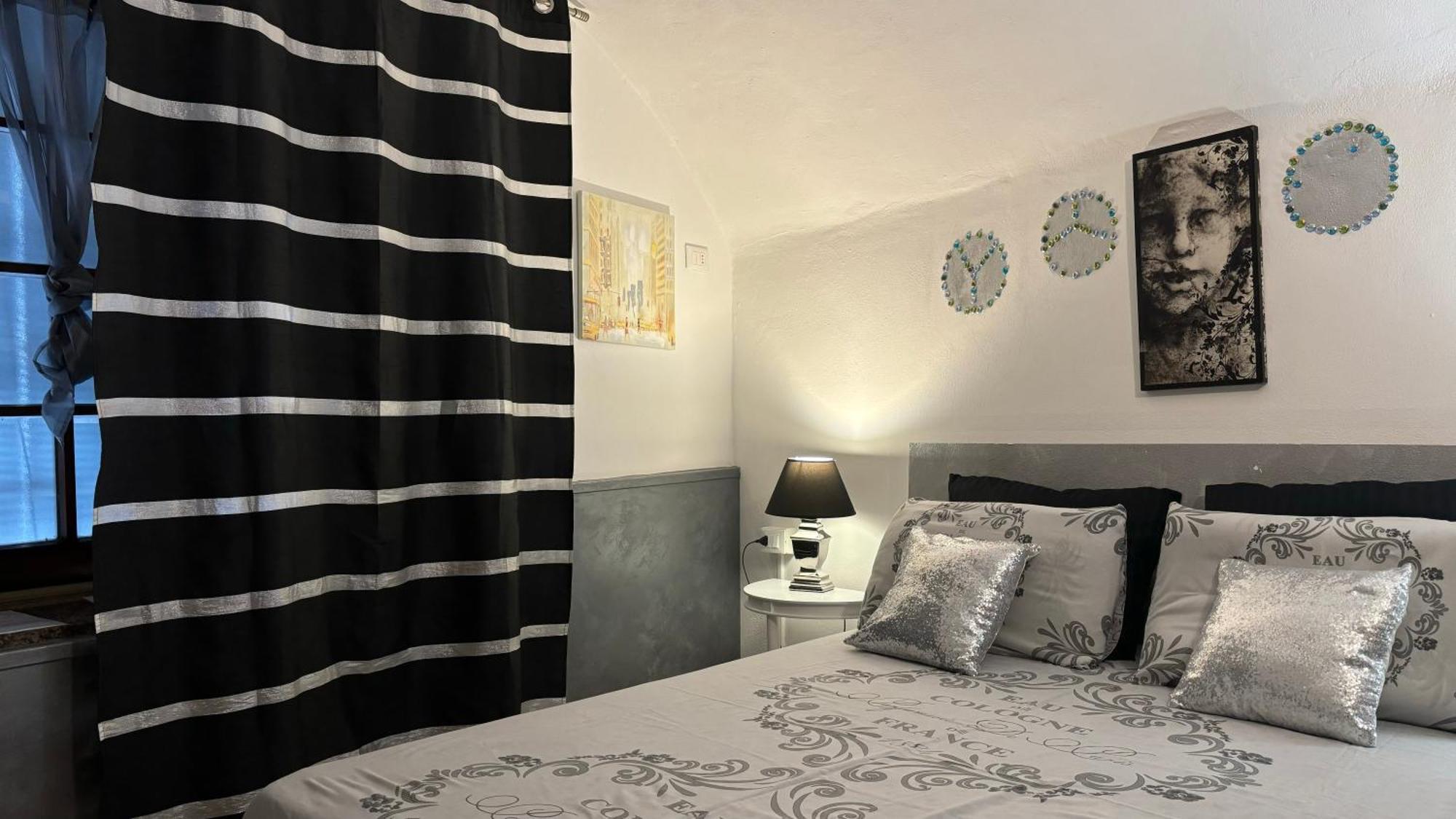 La Ca' Del Masenzi Massenzio'S House (Adults Only) Bed & Breakfast Леко Екстериор снимка