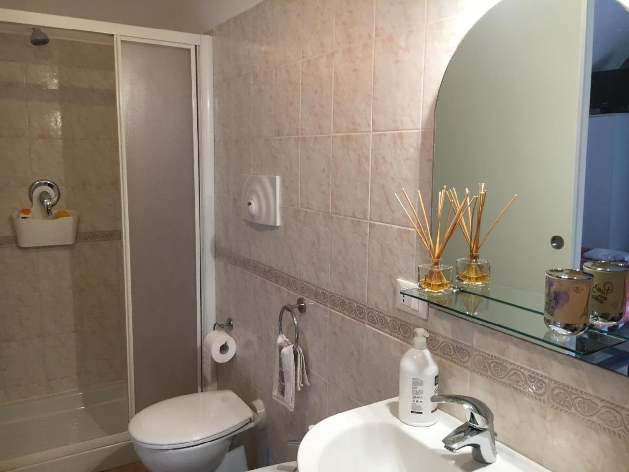 La Ca' Del Masenzi Massenzio'S House (Adults Only) Bed & Breakfast Леко Екстериор снимка